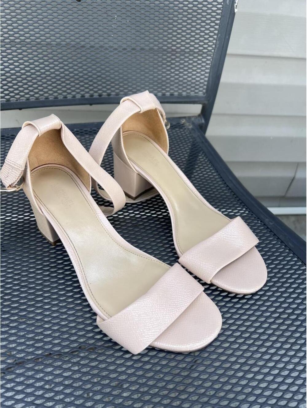Michael Kors Women's  Heel Sandals Size 6